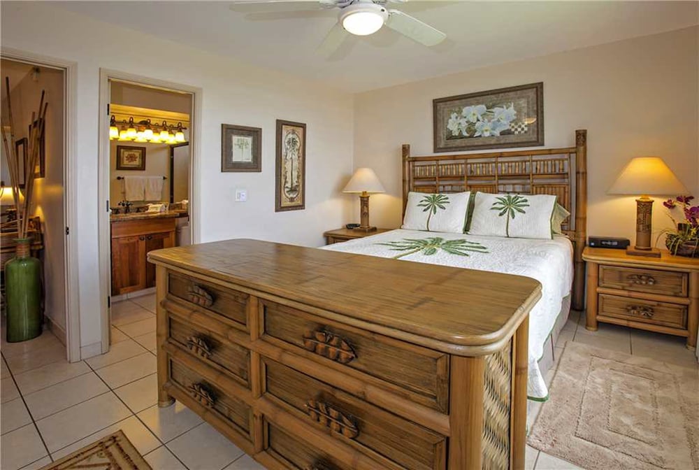 Suite, 2 Bedrooms, 2 Bathrooms, Garden View photo 3