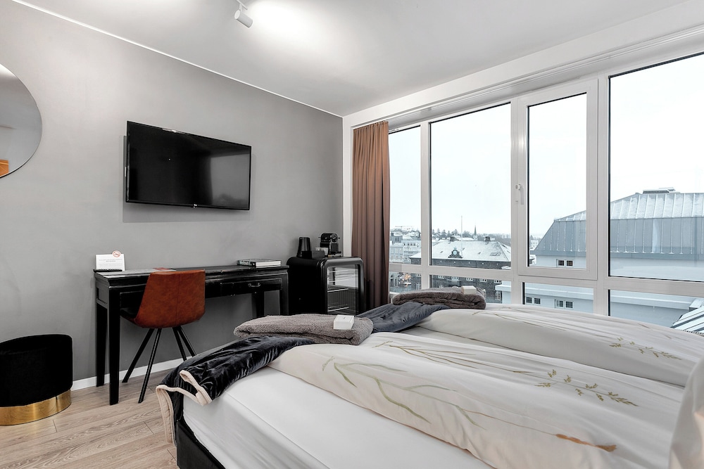 Superior Double Room, Balcony - Photo 5