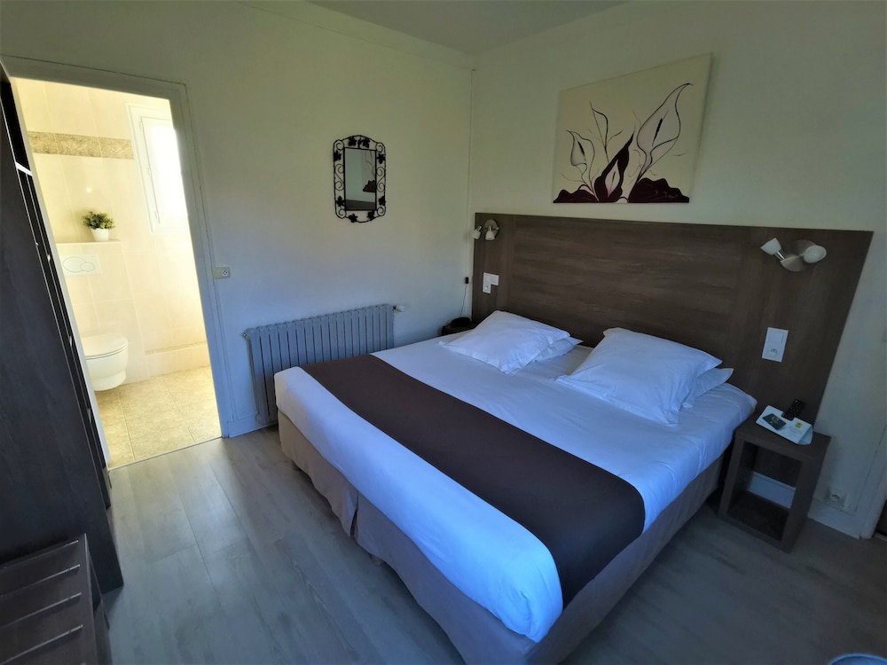 Superior Double Room - Photo 4