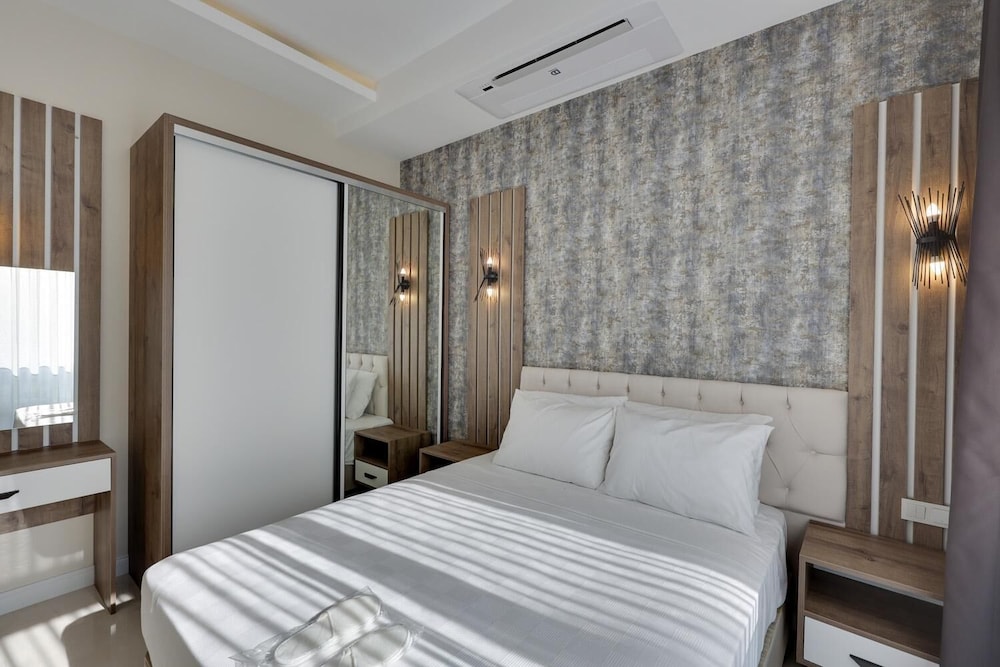 Signature Suite, Balcony, Sea View photo 1