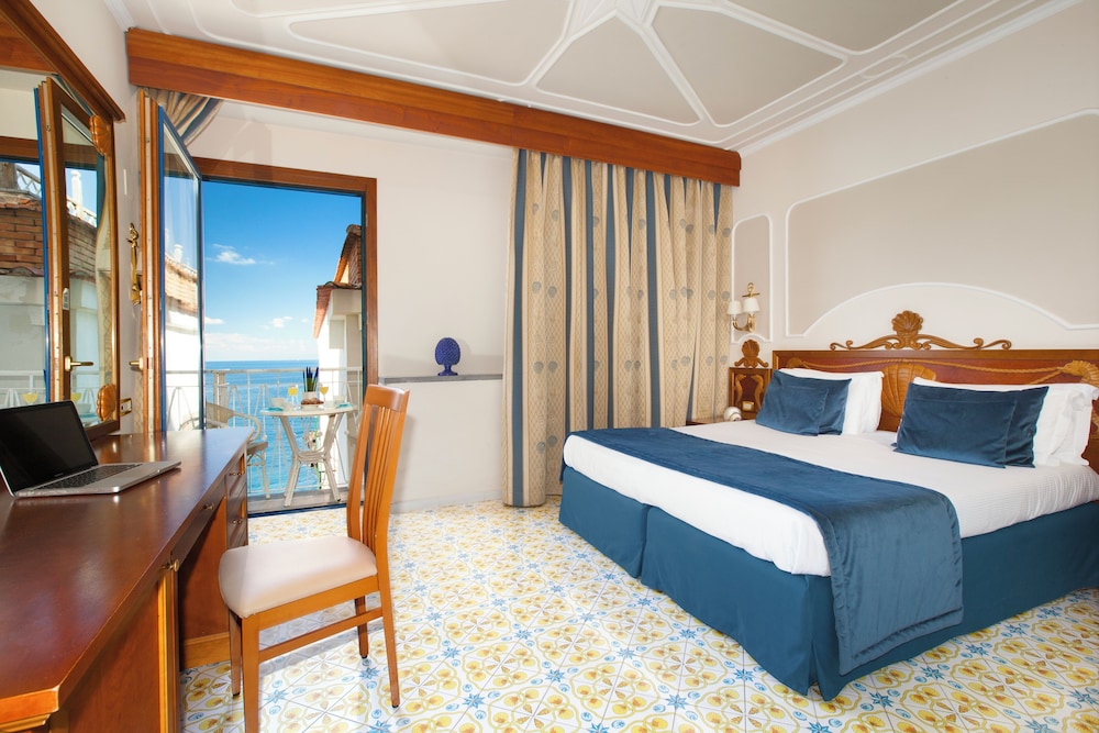 Superior Double Room, Balcony, Sea View - Photo 5