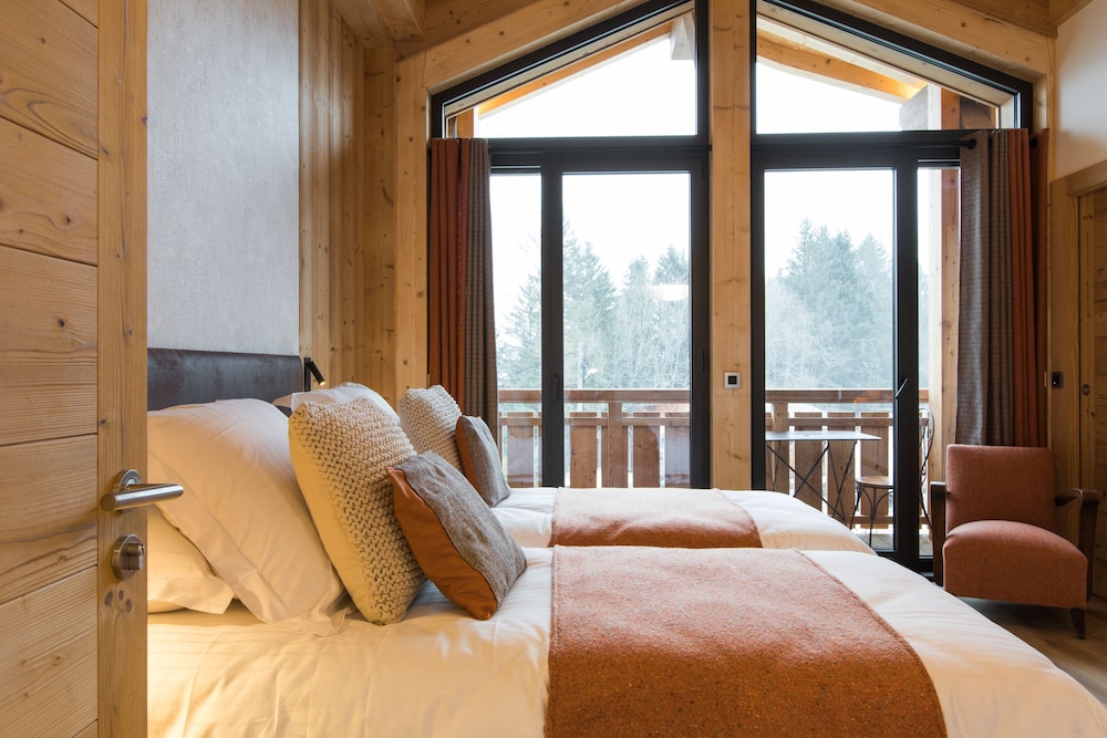 Superior Double Room, Ensuite, Mountain View (Ressachaux) - Photo 1
