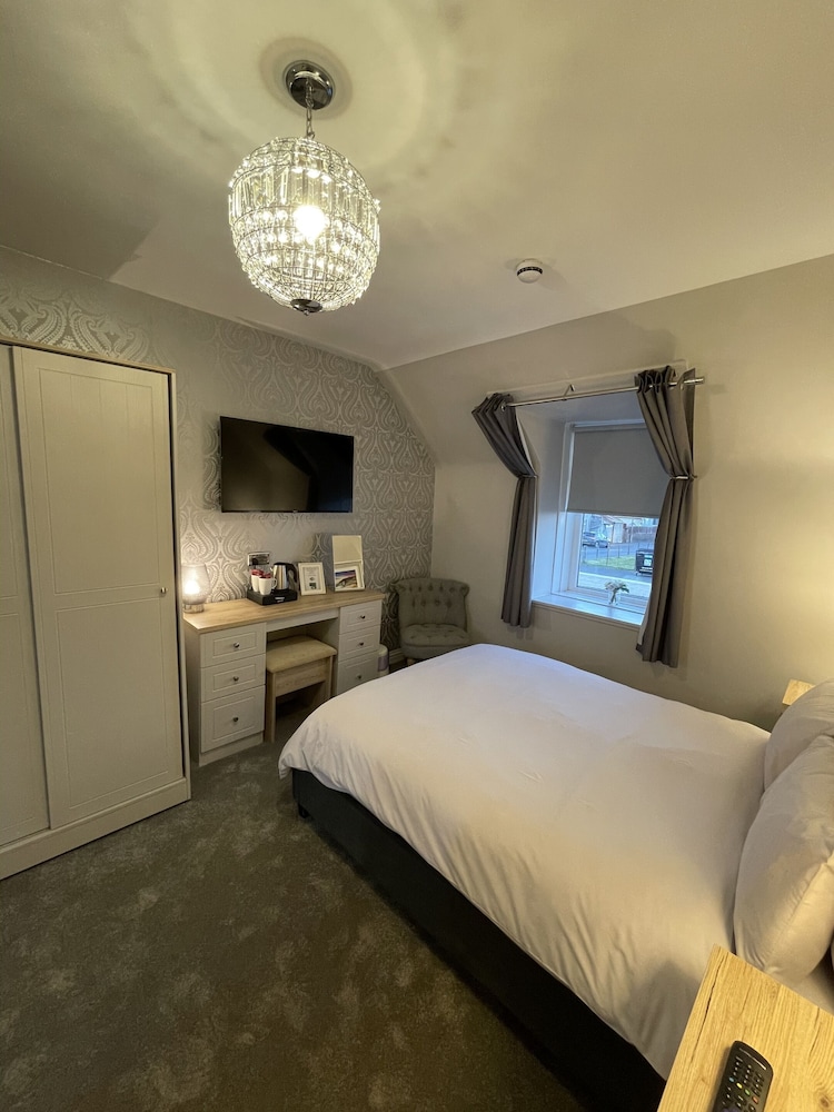 Double Room, Ensuite (No Pets )