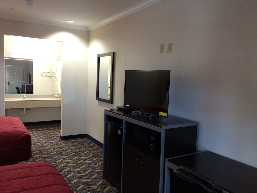 Standard Double Room photo 2