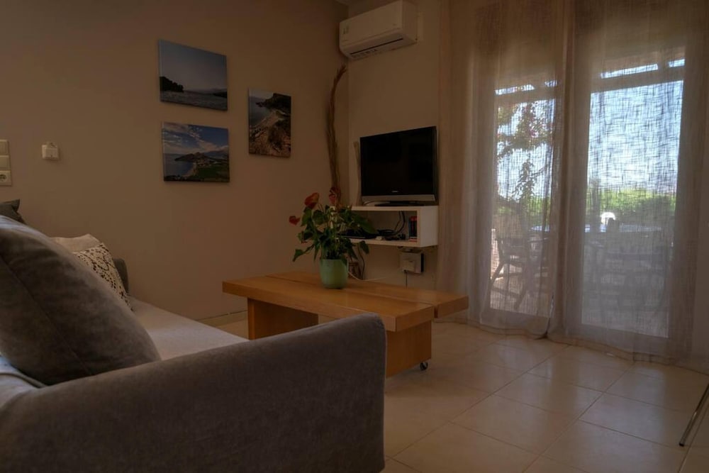 Villa photo 3