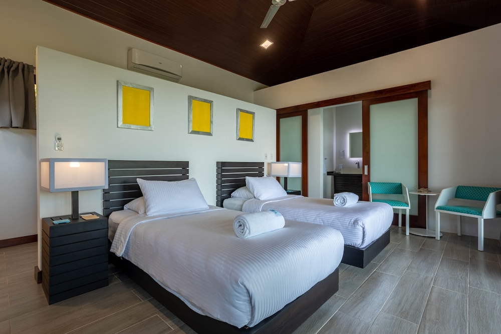 Panoramic Villa, Multiple Beds, Ocean View photo 2