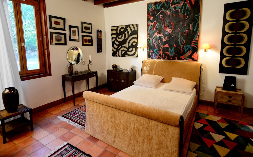 Comfort Room photo 1