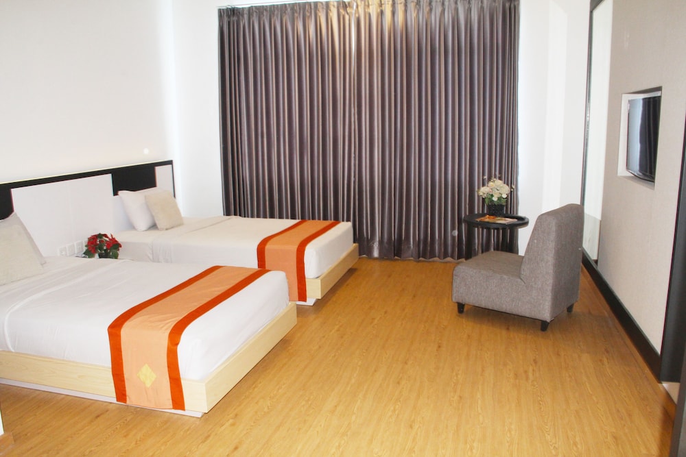 Superior Double or Twin Room photo 3