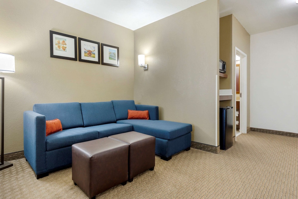 2 Queen Beds, Suite, Nonsmoking - Photo 5