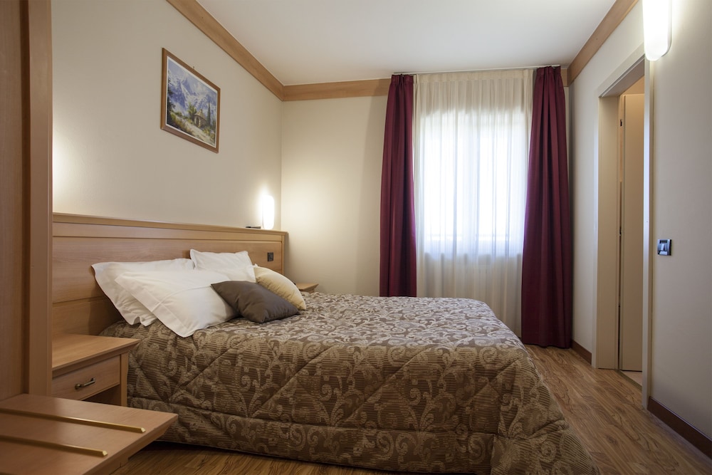 Standard Double or Twin Room, 1 Bedroom photo 2