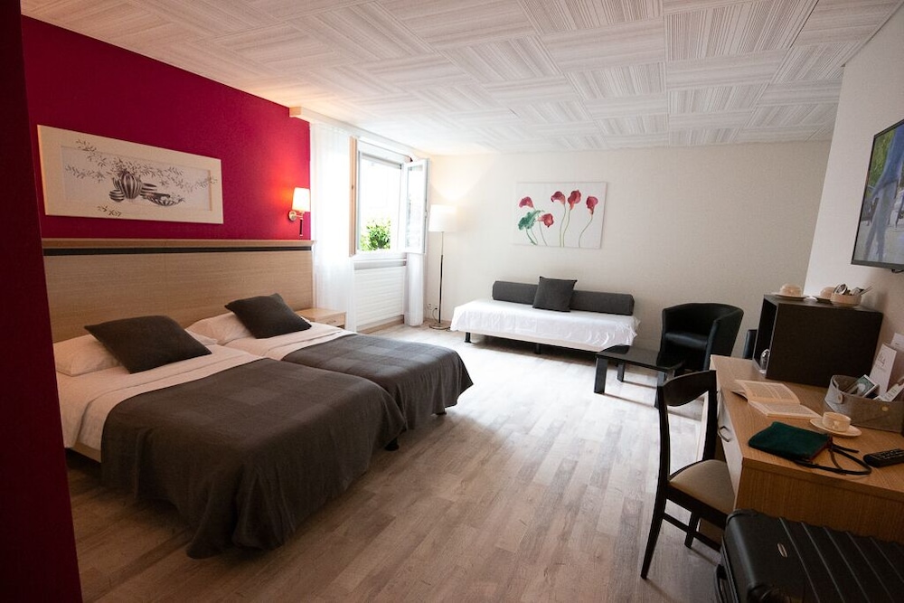 Junior Suite, Garden Area photo 2