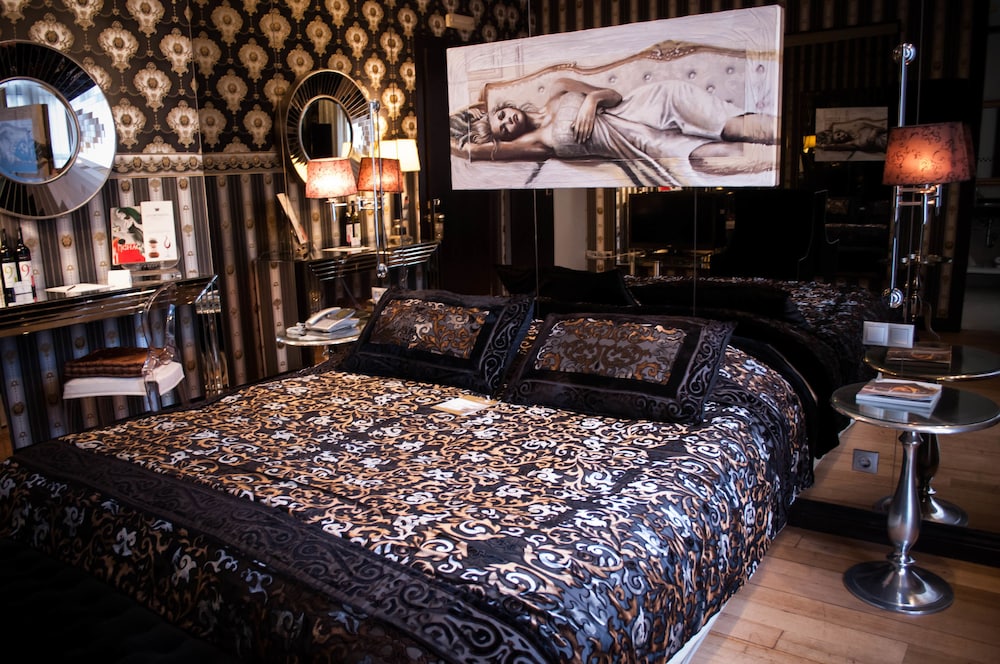 Deluxe Single Room