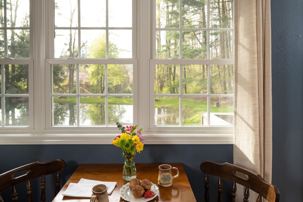 The Cottage Suite photo 3
