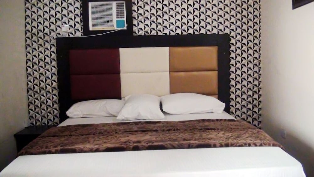 Executive Room photo 2