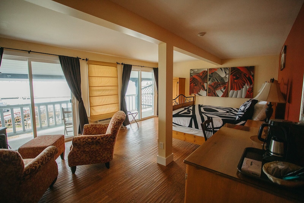 Superior Room, Ocean View, Oceanfront photo 3