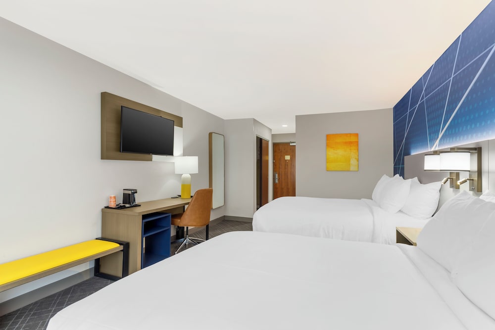 Room, 2 Queen Beds, Accessible, Non Smoking photo 2