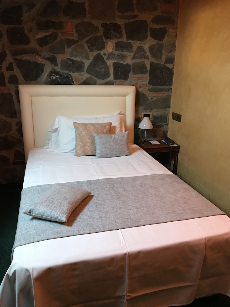 Superior Double or Twin Room, 1 Bedroom - Photo 2