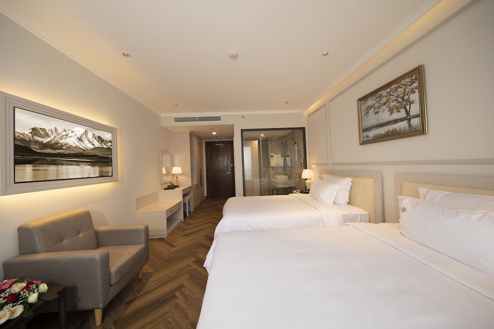 Deluxe Twin Room, Hill View - Photo 1