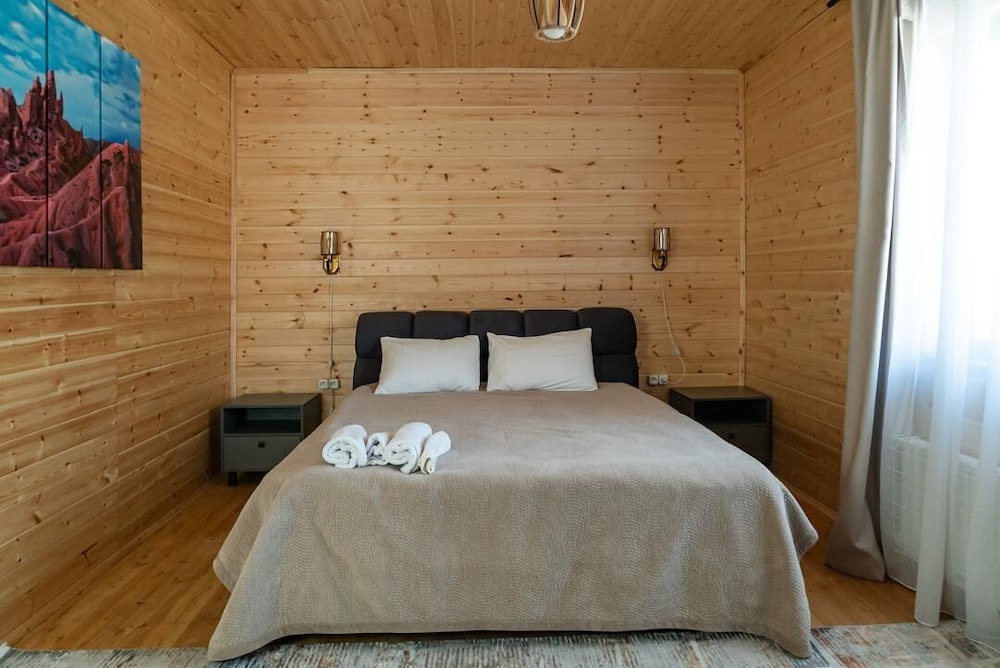 Cabin, Mountain View