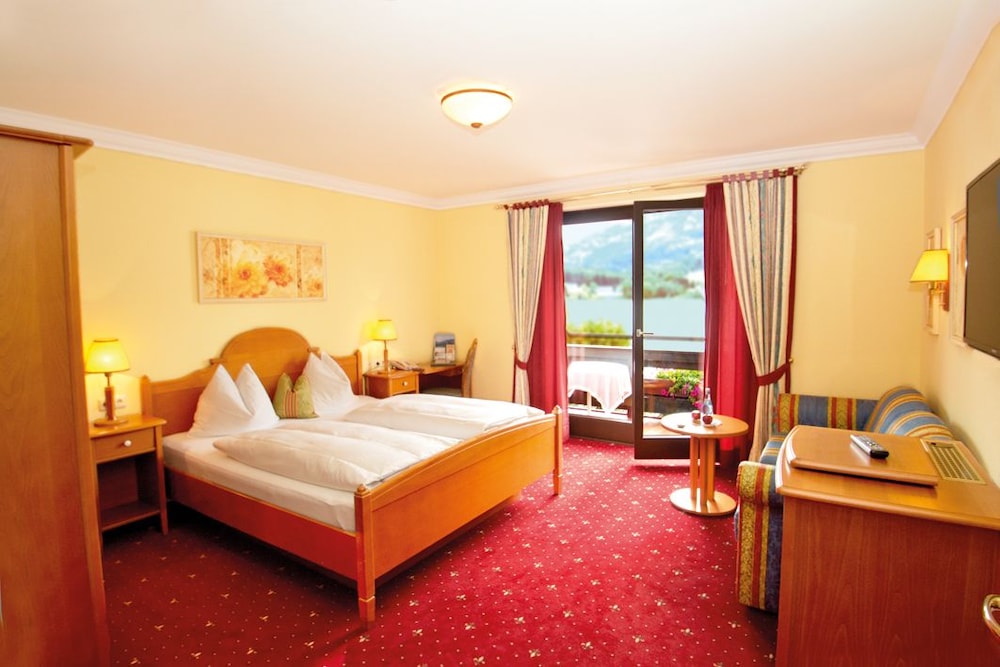 Double Room, Lake View (Fuschlsee) photo 2