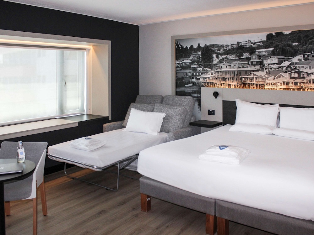 Superior Room, 1 Queen Bed - Photo 4