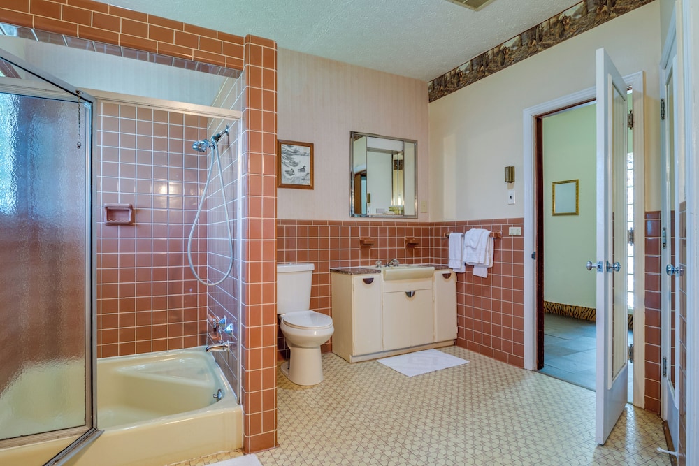 House (4 Bedrooms) photo 2