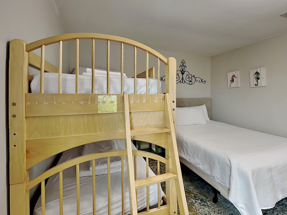 Condo, Multiple Beds, Patio, Pool View