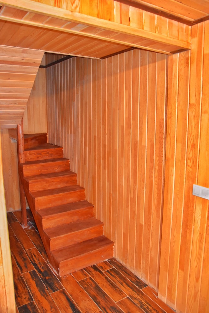 Bungalow photo 2