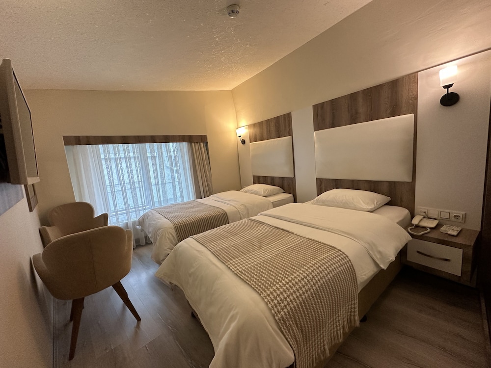 Standard Twin Room, 2 Twin Beds, Non Smoking, City View photo 1