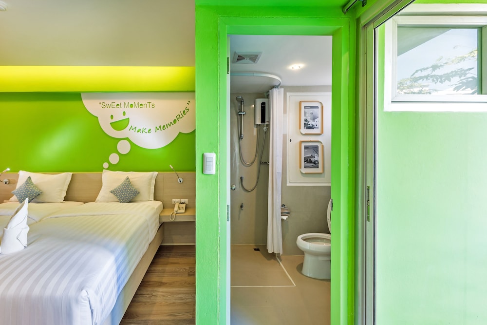 Standard Room (Twin Bed) - Photo 4