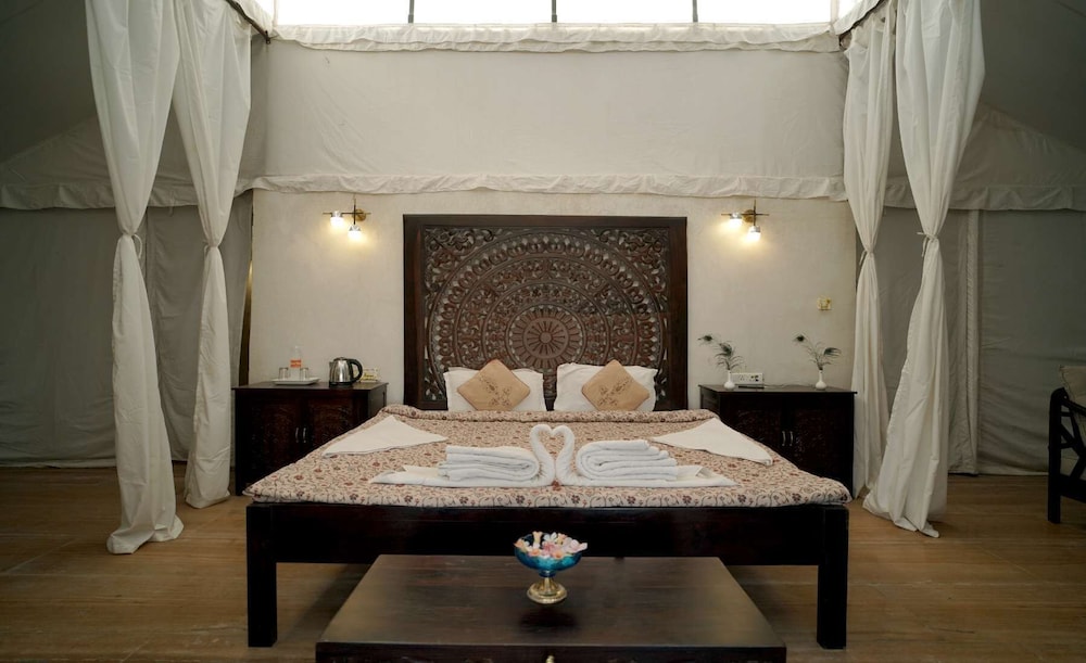 Superior Tent