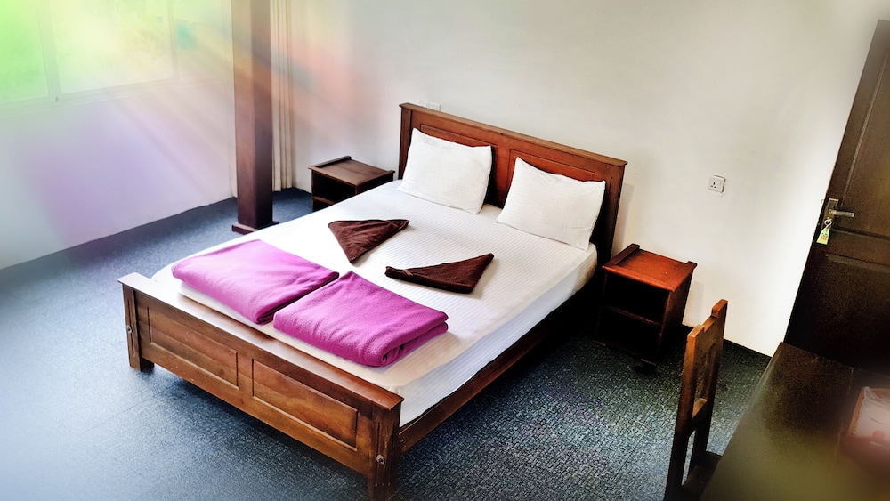 Economy Double Room, 1 Bedroom, Mountain View