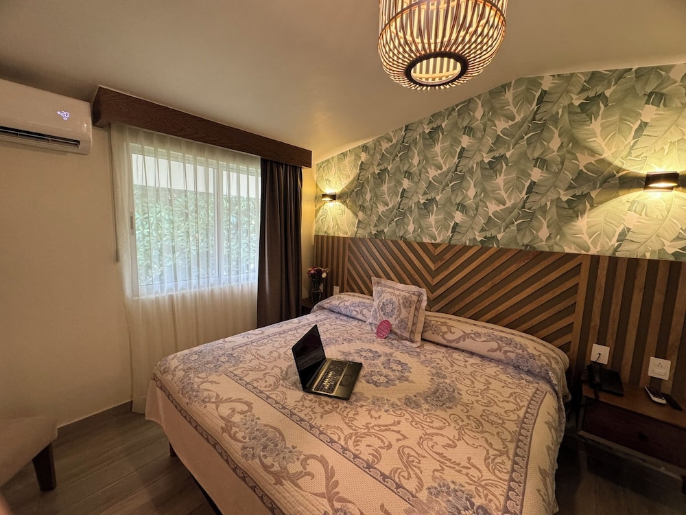 Junior Room