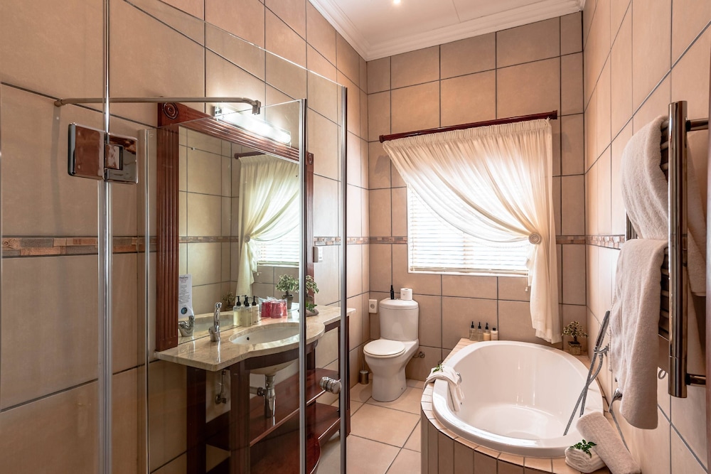 Family Suite photo 2
