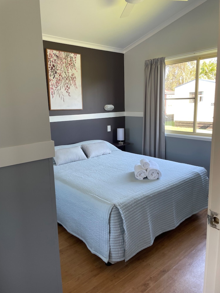 Standard Cabin, 2 Bedrooms, Kitchen (Lakeview Lodge) photo 1
