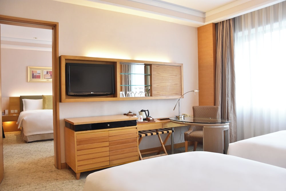 Family Connecting Room
