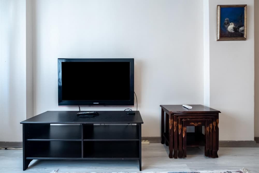 Apartment, Smoking photo 2