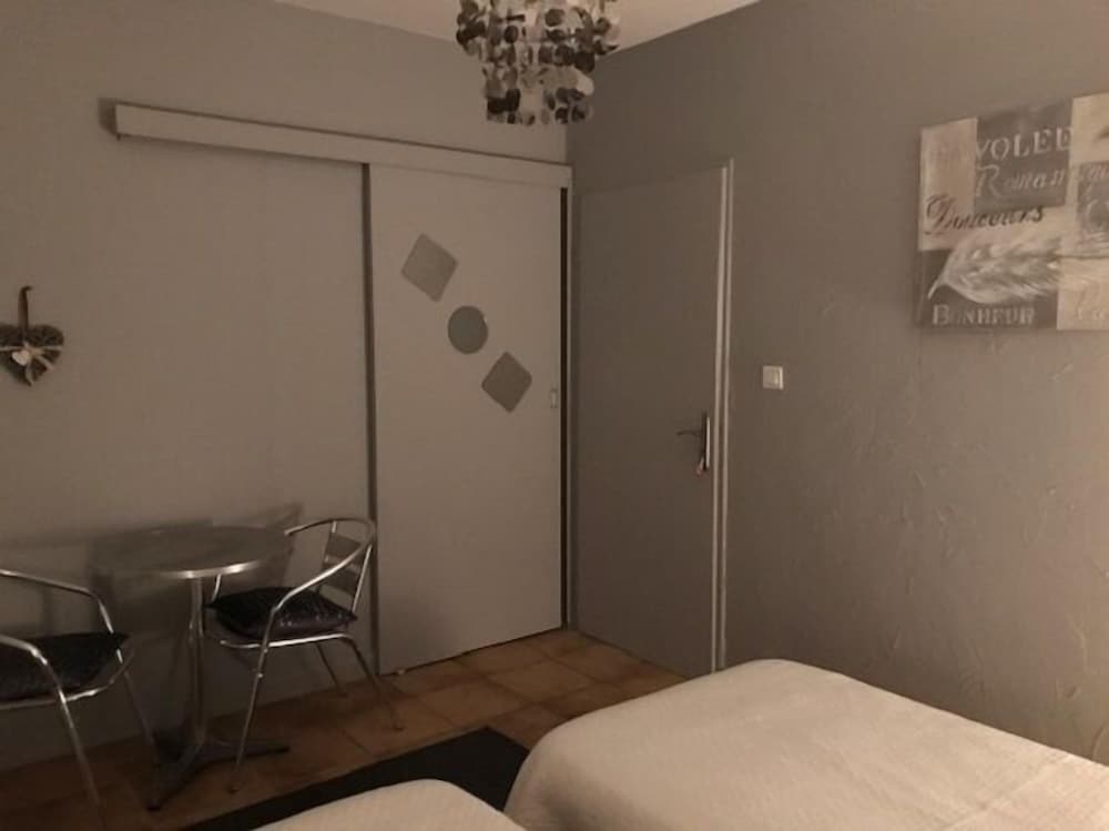 Twin Room (Les Mouettes) photo 3