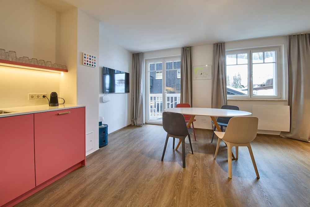 Classic Apartment, 1 Bedroom, Mountain View