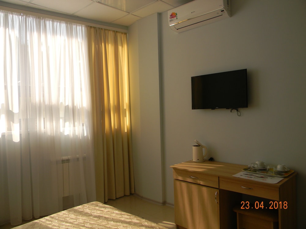 Standard Double Room photo 2