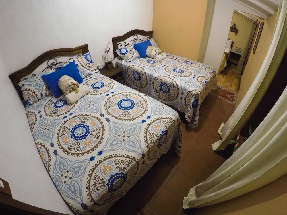 Family Room, 2 Bedrooms photo 3