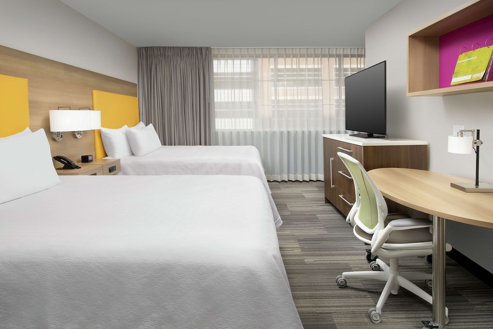 Studio, 2 Queen Beds, Accessible, Bathtub - Photo 4