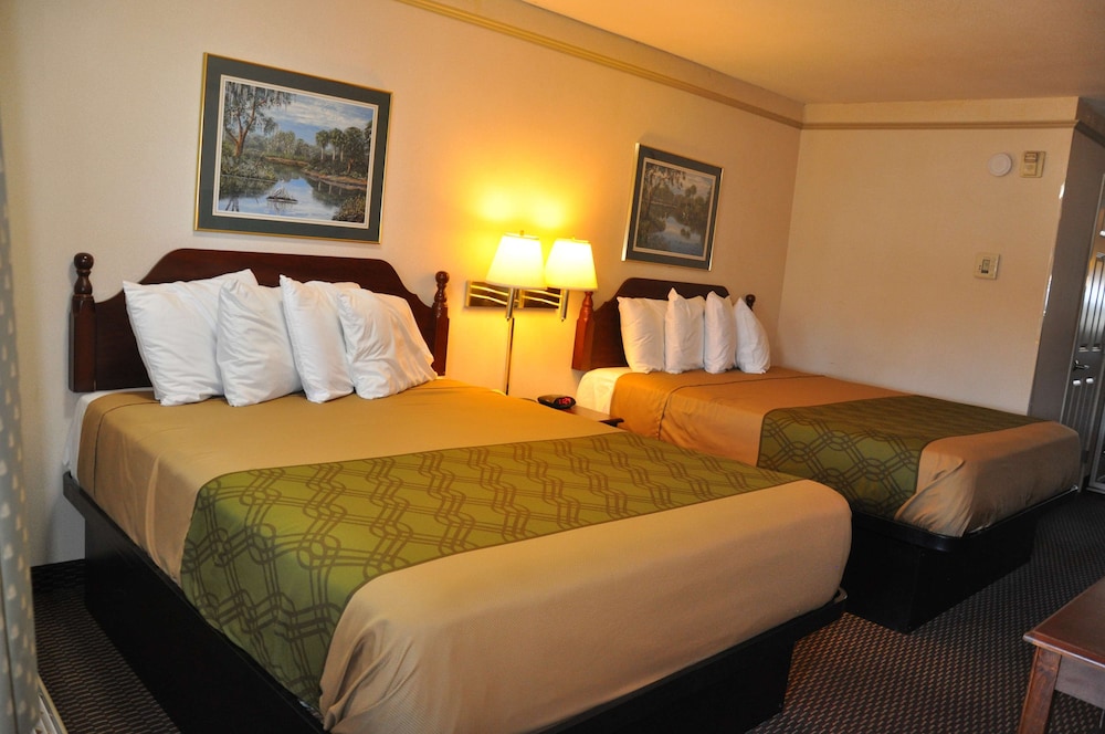 Standard Room, 2 Queen Beds, Non Smoking, Refrigerator & Microwave