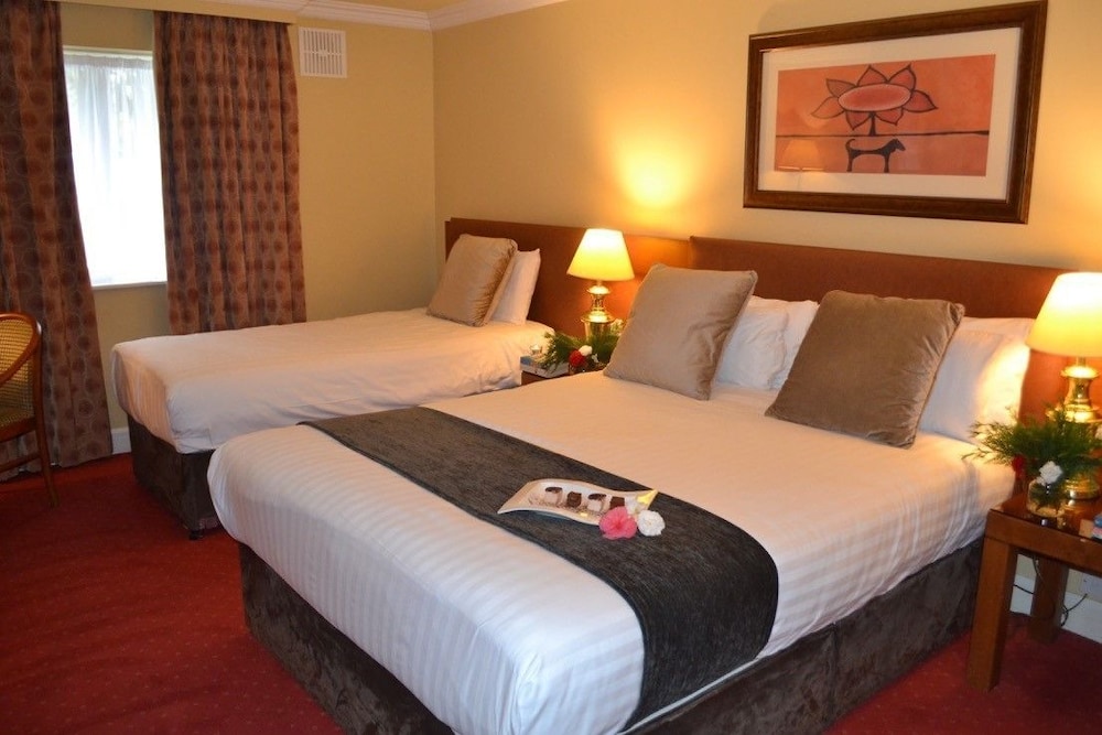 Twin Room - Photo 3