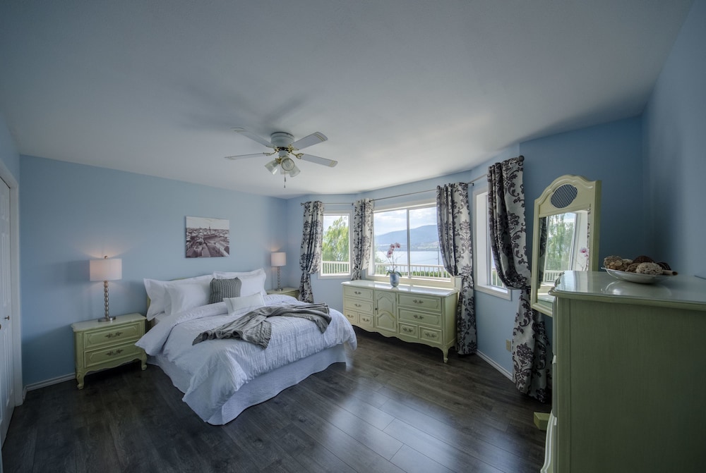 Romantic Suite, 1 Bedroom, Lake View photo 1