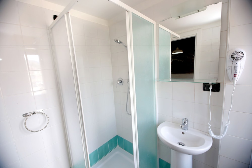 Comfort Double Room Single Use, City View photo 2