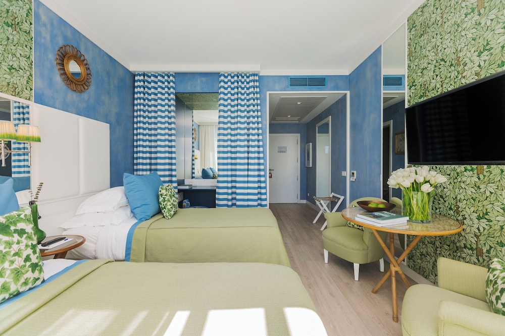 Classic Double or Twin Room - Photo 5