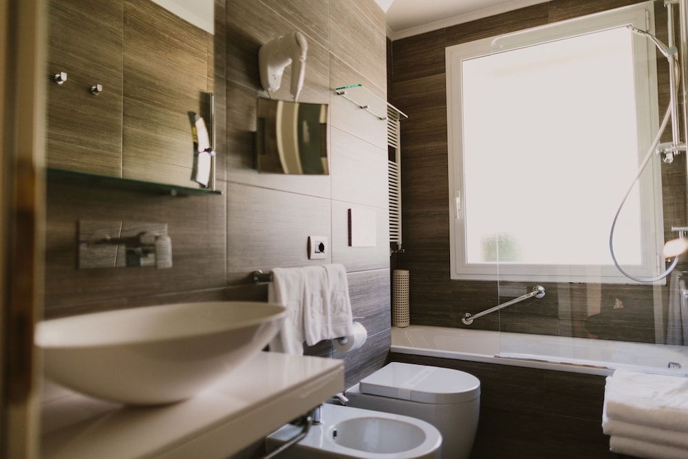 Junior Suite - Photo 10