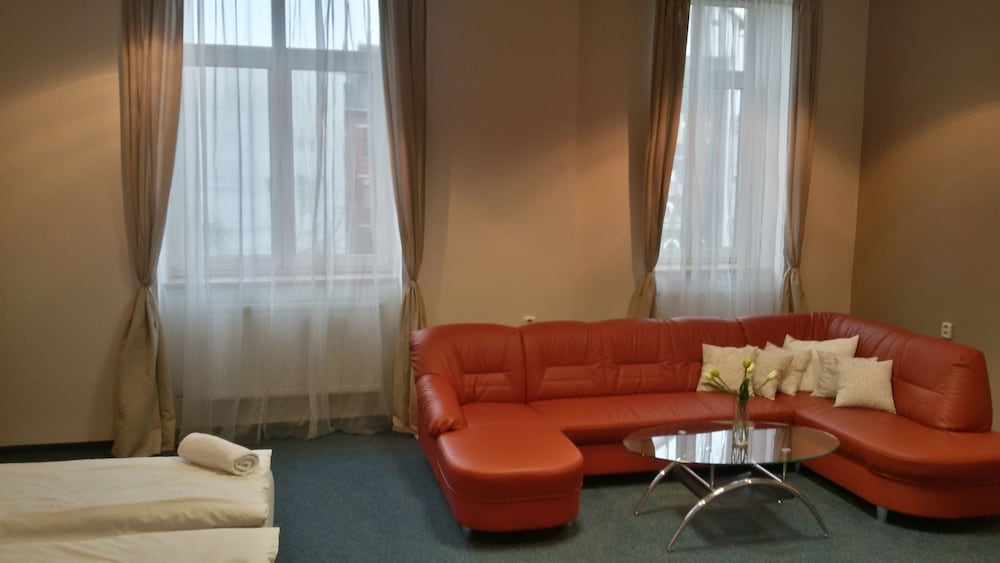 Suite, 1 Bedroom (4 Guests)