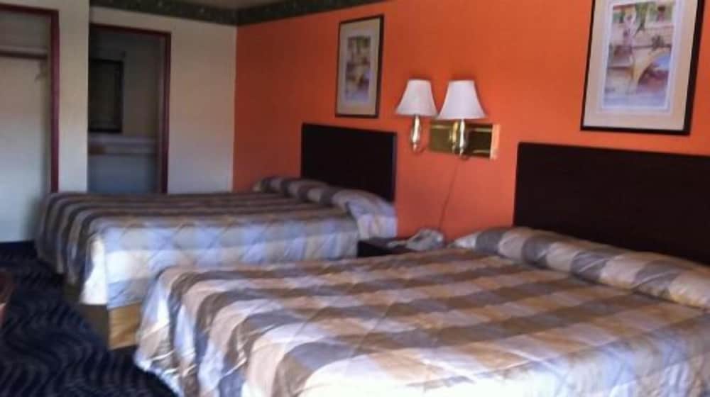 Standard Double Room, 2 Double Beds photo 1